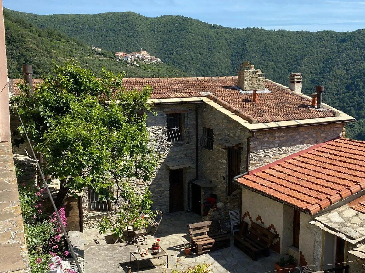 Mas Du Sciarmuntan Villa Tavole 0*,